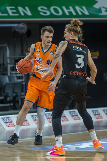 过归化优秀 过归化优秀